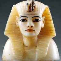 TUTANKHAMON - faraonul cel mai cunoscut