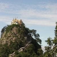 Mont Popa Birmanie