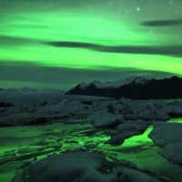 AURORA BOREALA IN ISLANDA