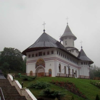 Manastirea Pangarati 2