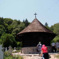 Manastirea Dintr-un lemn