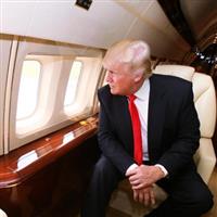 Vizitati avionul lui Donald Trump
