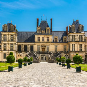  Fontainebleau et son château