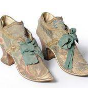 Les chaussures du 18ème siècle